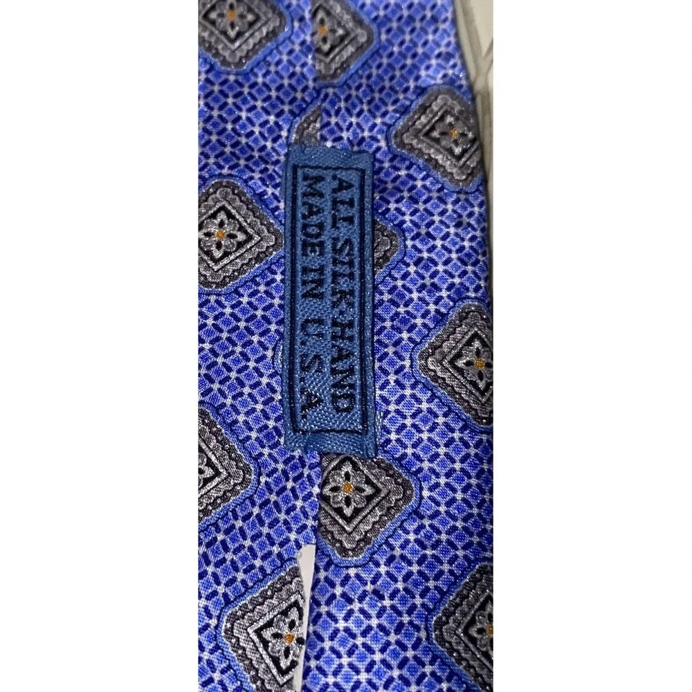 J.Z.RICHARDS MEN'S BLUE&GRAY‎ SQUARES NECK TIE BOULDER 100% SILK TIE 62